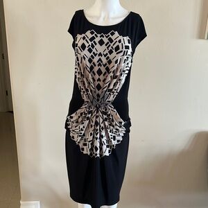 BCBGMaxAzria Black and White Ruched Sheath Midi Dress size small